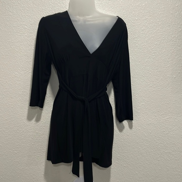 Black Top Size L - Picture 1 of 1